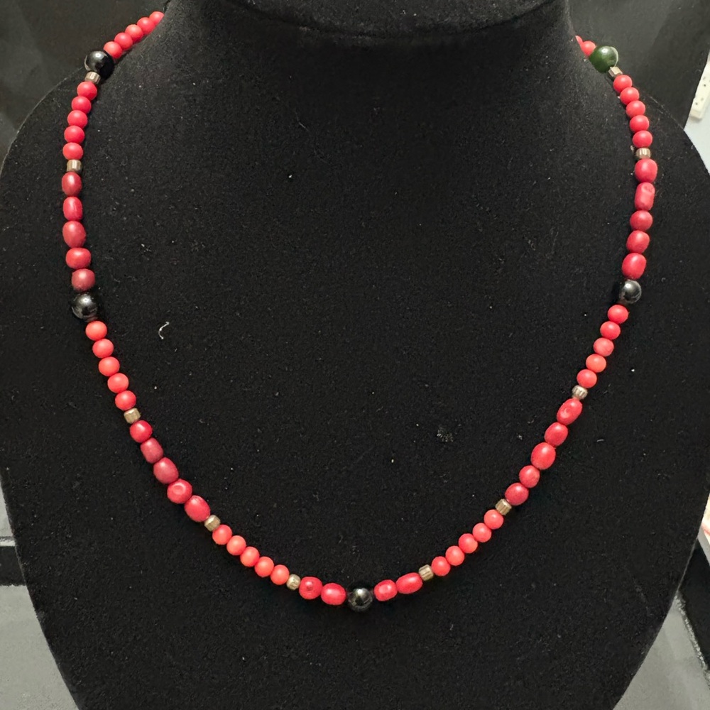 Red Coral and Black Onyx Beaded Necklace